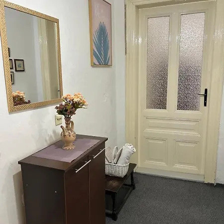 Nf's Lovely In Heart Of Appartement